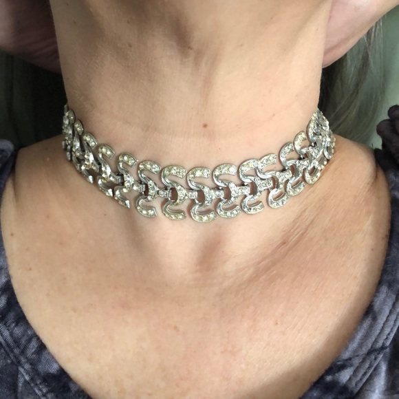 🎉❤️Truly Vintage Choker and Bracelet set 🎁🌈 - Picture 6 of 7